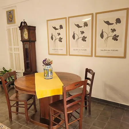 Bed & Breakfast Loft Famiglia Arezzo *