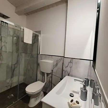 Bed & Breakfast Loft Famiglia Arezzo