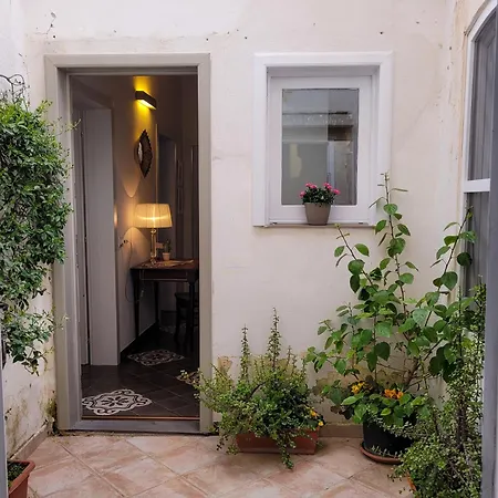 Loft Famiglia Arezzo Bed & Breakfast *
