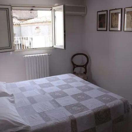 Loft Famiglia Arezzo Couette-café